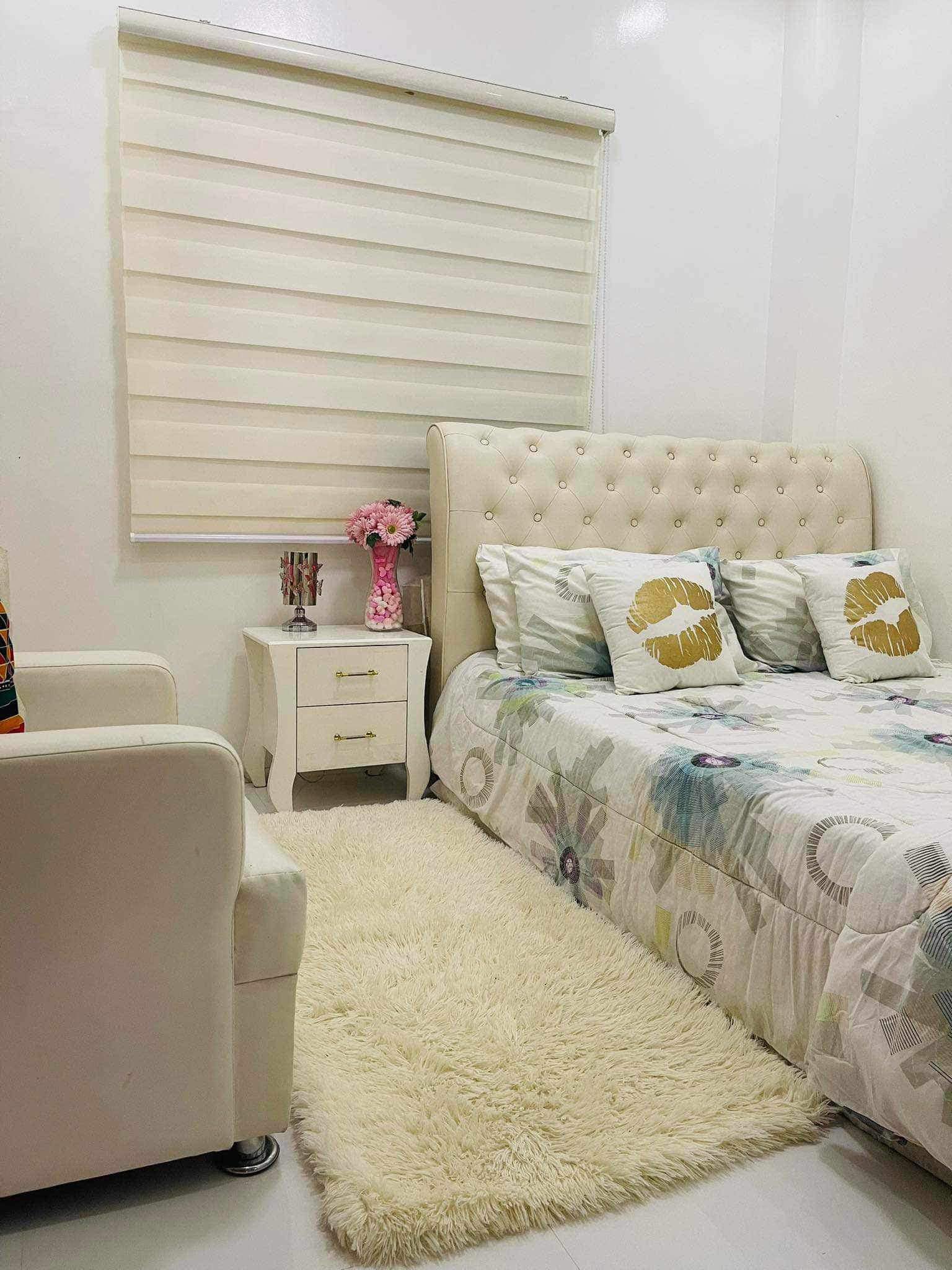 Browse for more property photos