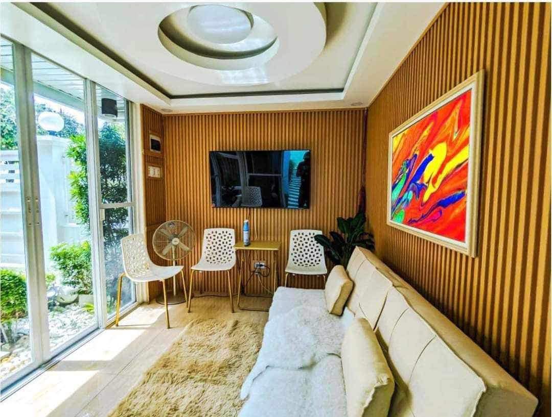 Browse for more property photos