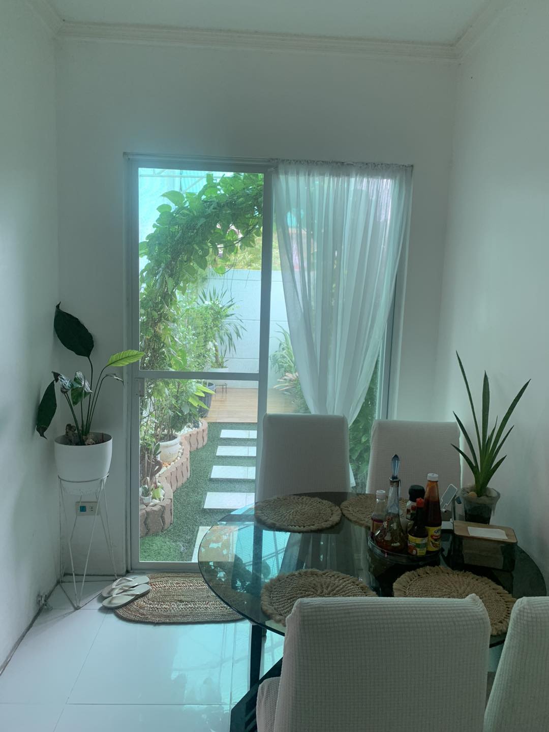 Browse for more property photos